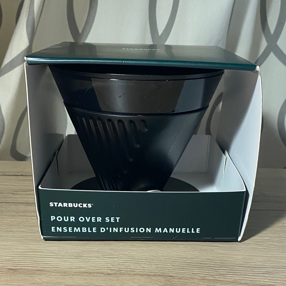 Starbucks Black Pour Over Set